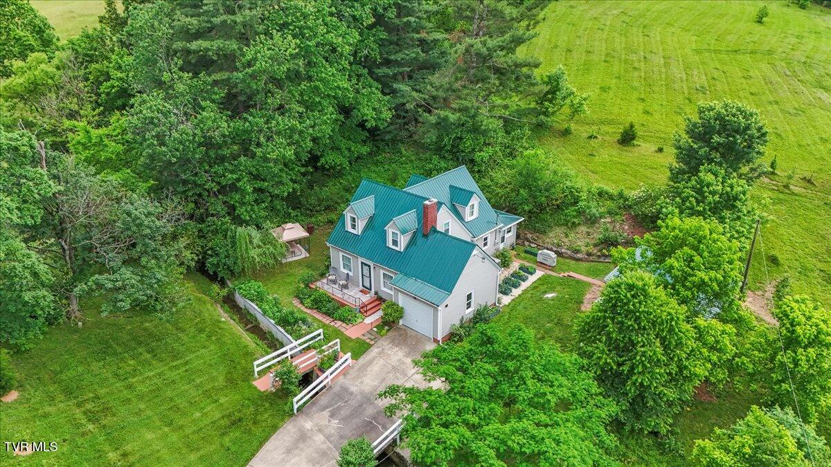 71 Thistle Cove, Greeneville, Tennessee image 2