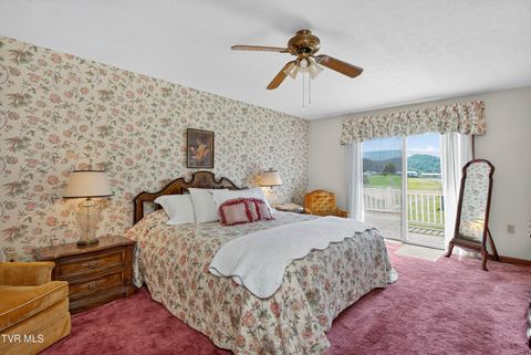 Tiny photo for 22231 Sandcastle Road, Abingdon, VA 24211 (MLS # 9985664)
