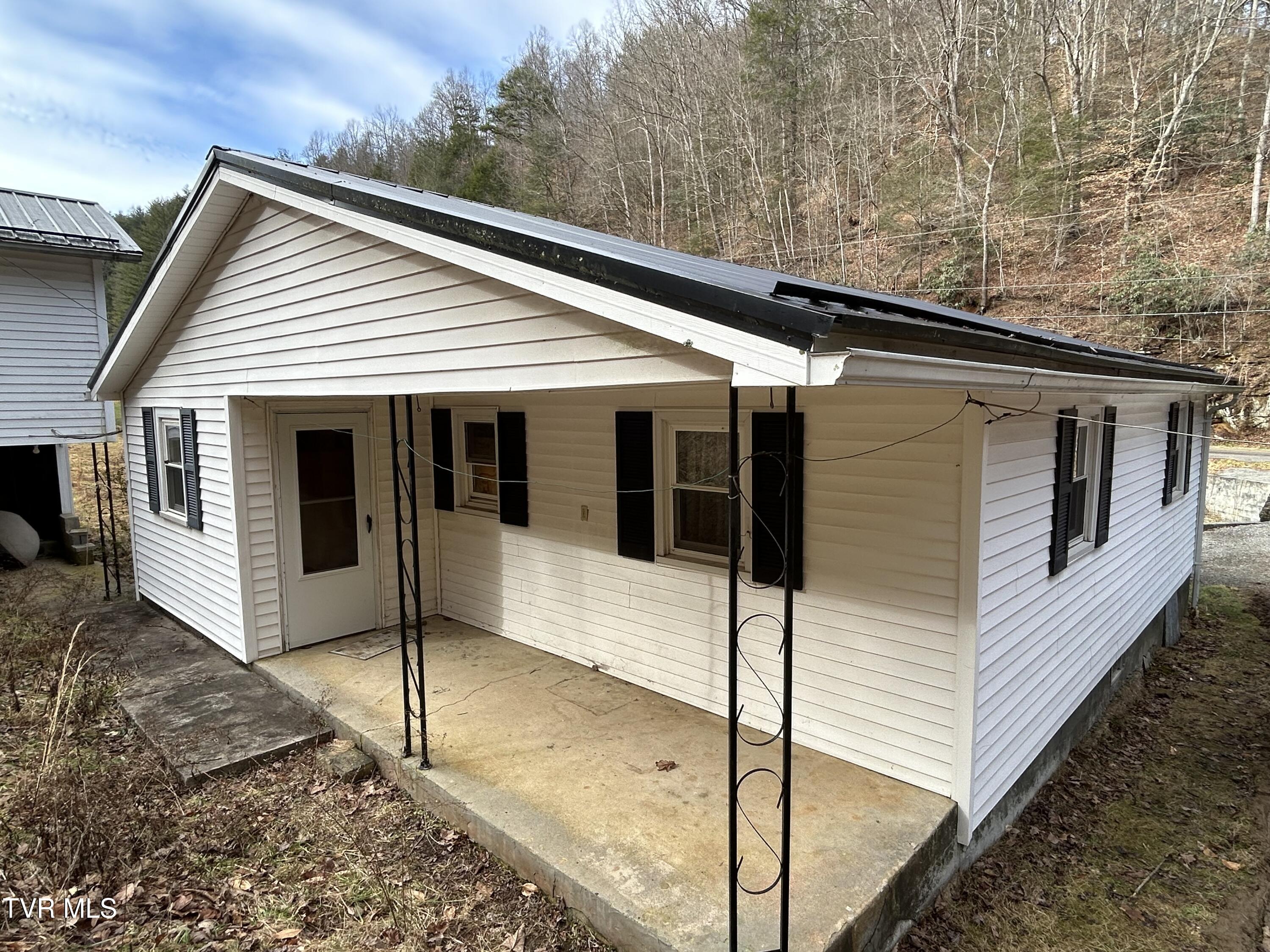 5750 North Fork Road, Pound, Virginia image 13