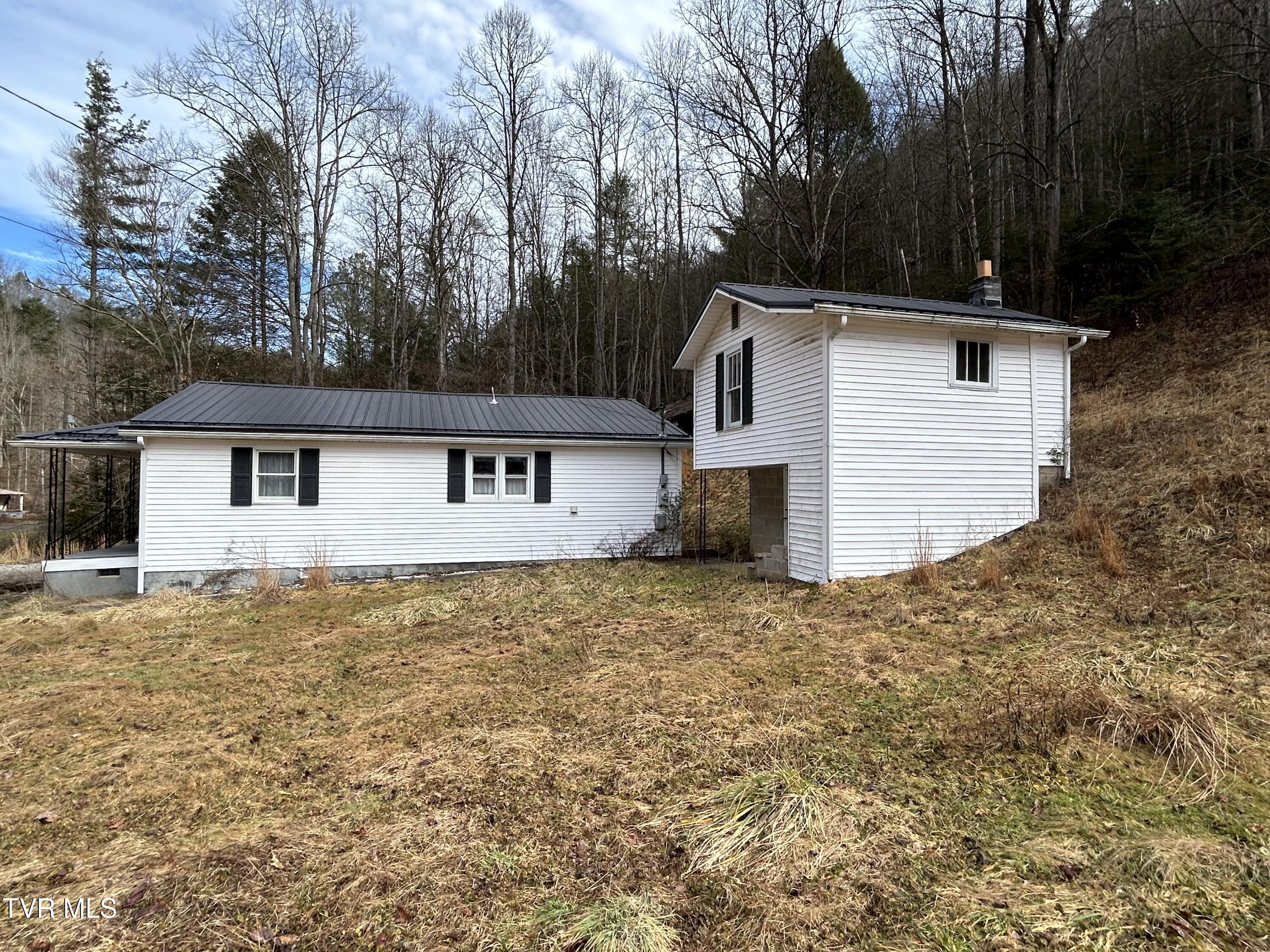 5750 North Fork Road, Pound, Virginia image 6