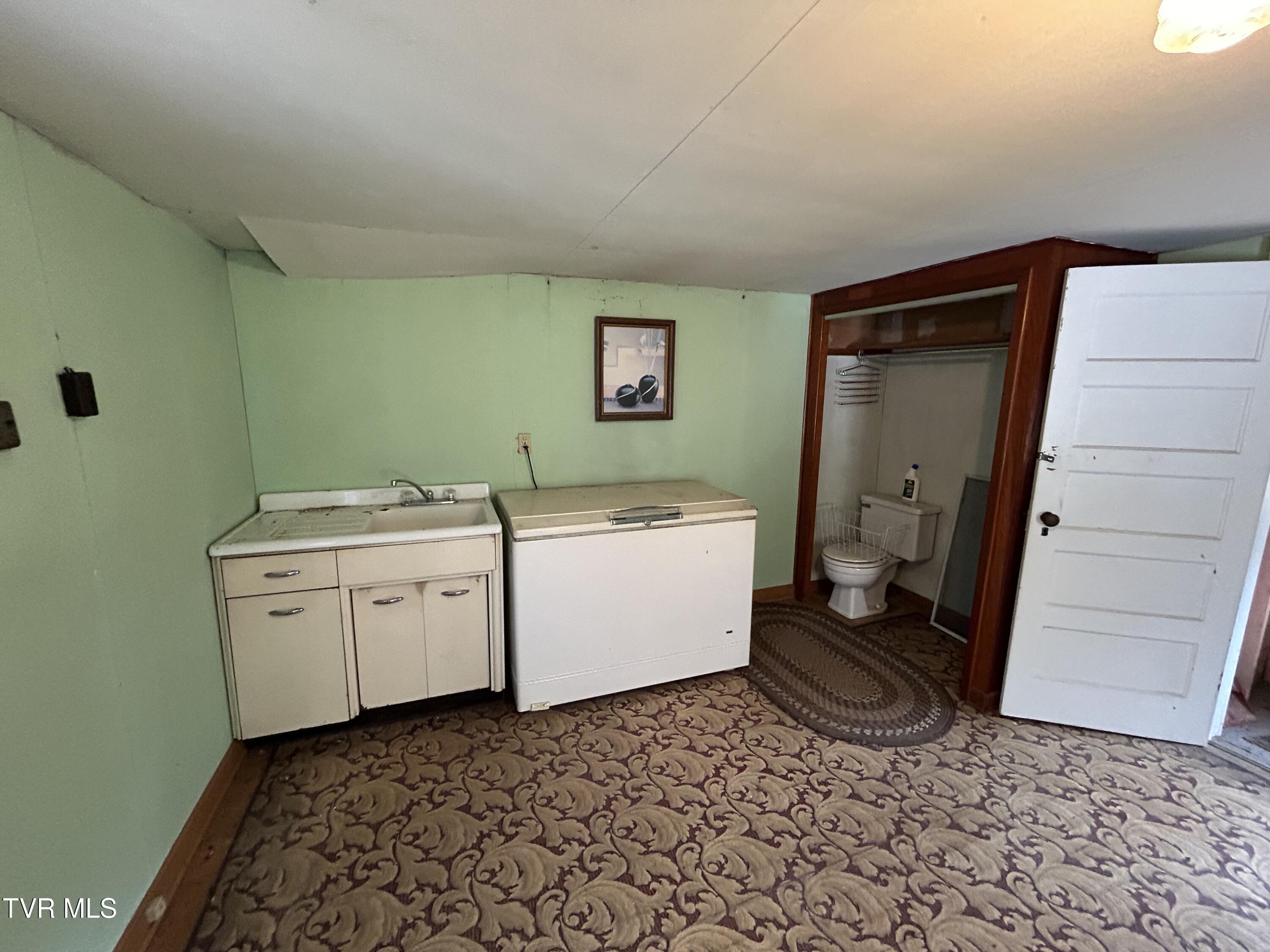 5750 North Fork Road, Pound, Virginia image 10