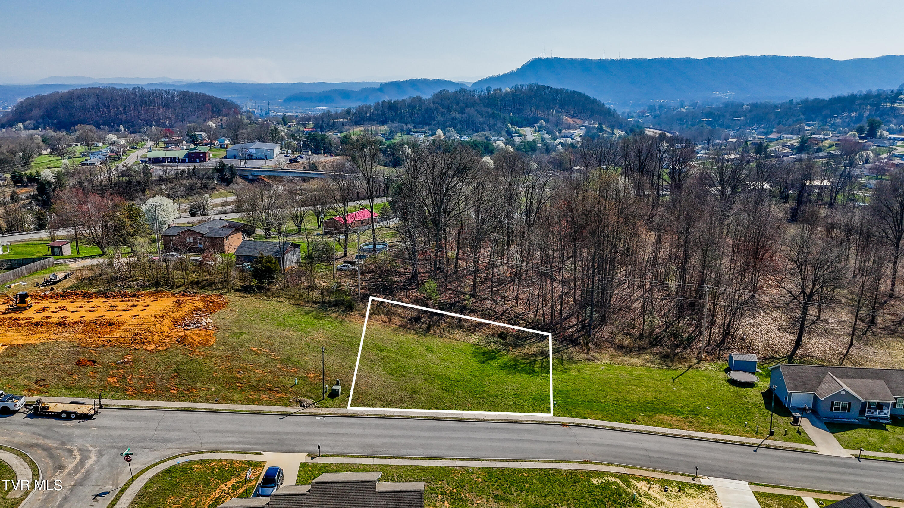 1414 Harmony Ridge Drive, Kingsport, Tennessee image 1