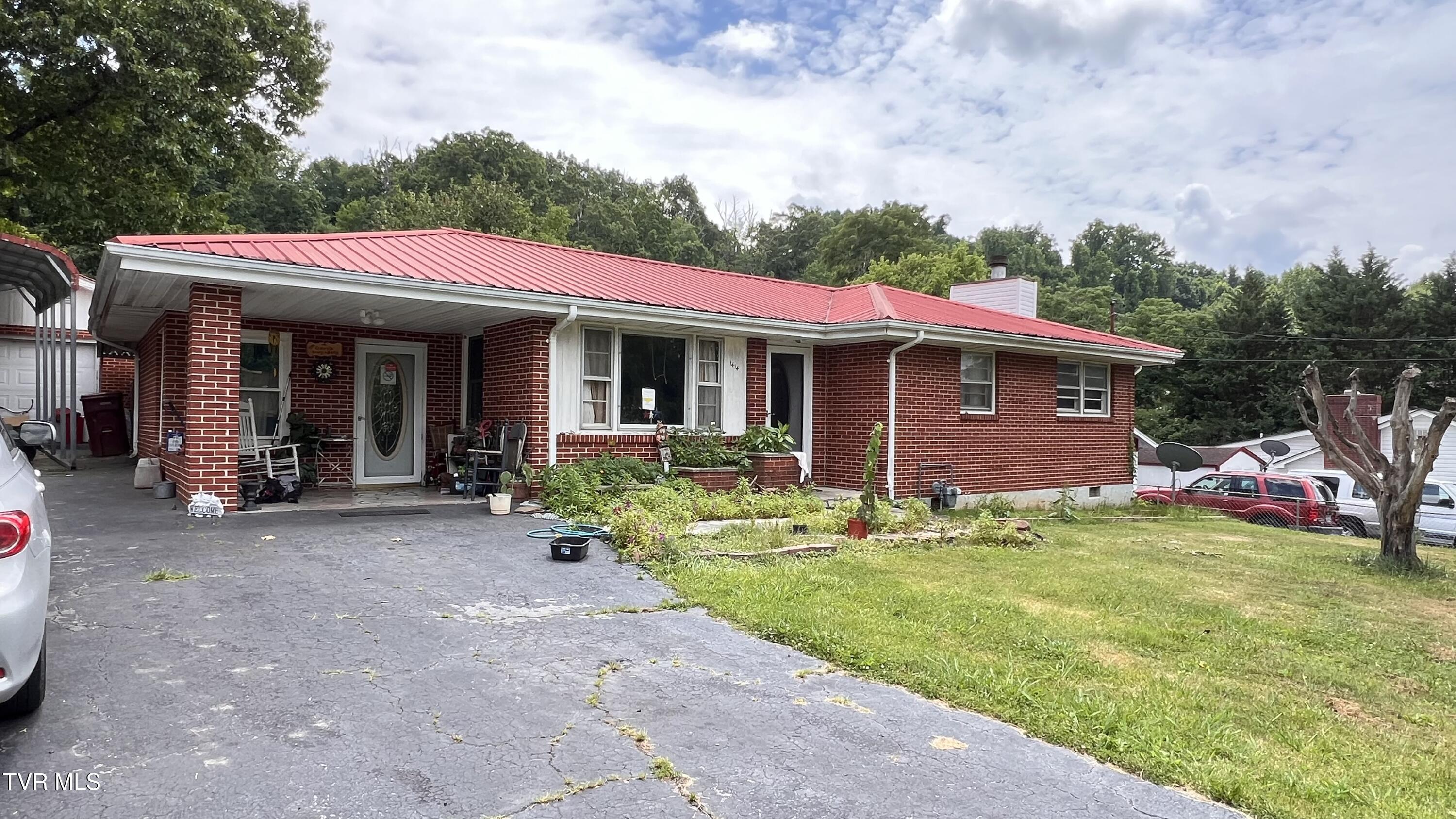 Photo 1 of 55 — 1414 Orleans Street, Johnson City, TN 37601