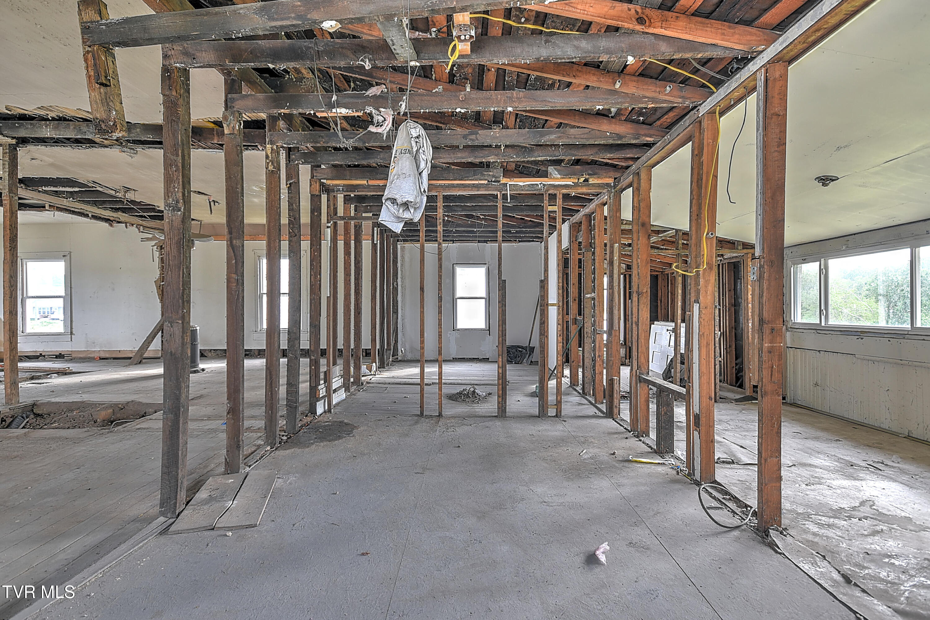 1015 Massachusetts Avenue, Bristol, Virginia image 27