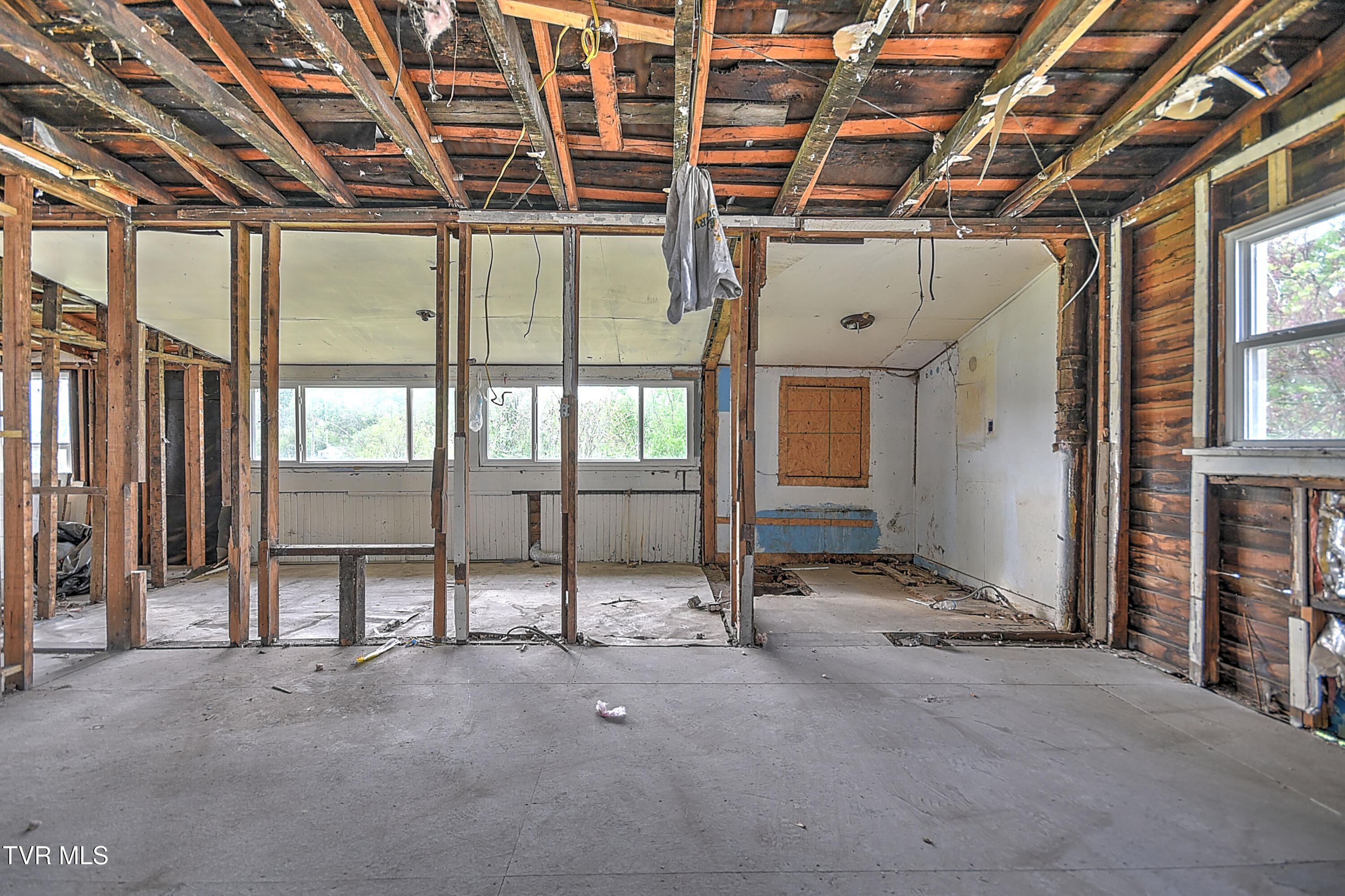 1015 Massachusetts Avenue, Bristol, Virginia image 29