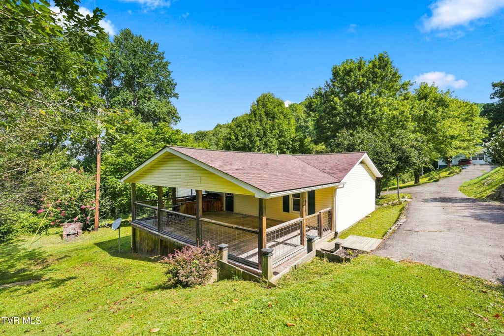 Photo of 1301 Sorrenta Road, Big Stone Gap, VA 24219 (MLS # 9999566)