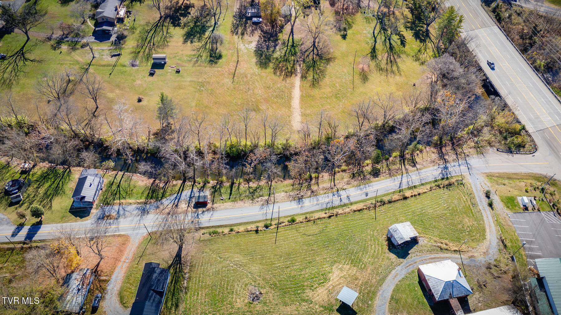 349 Old Thomas Bridge Road Road, Bluff City, Tennessee image 19