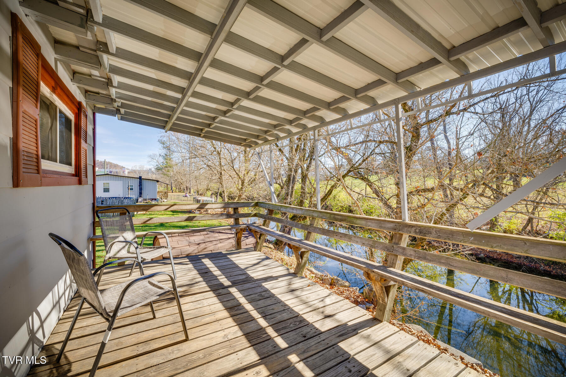349 Old Thomas Bridge Road Road, Bluff City, Tennessee image 9