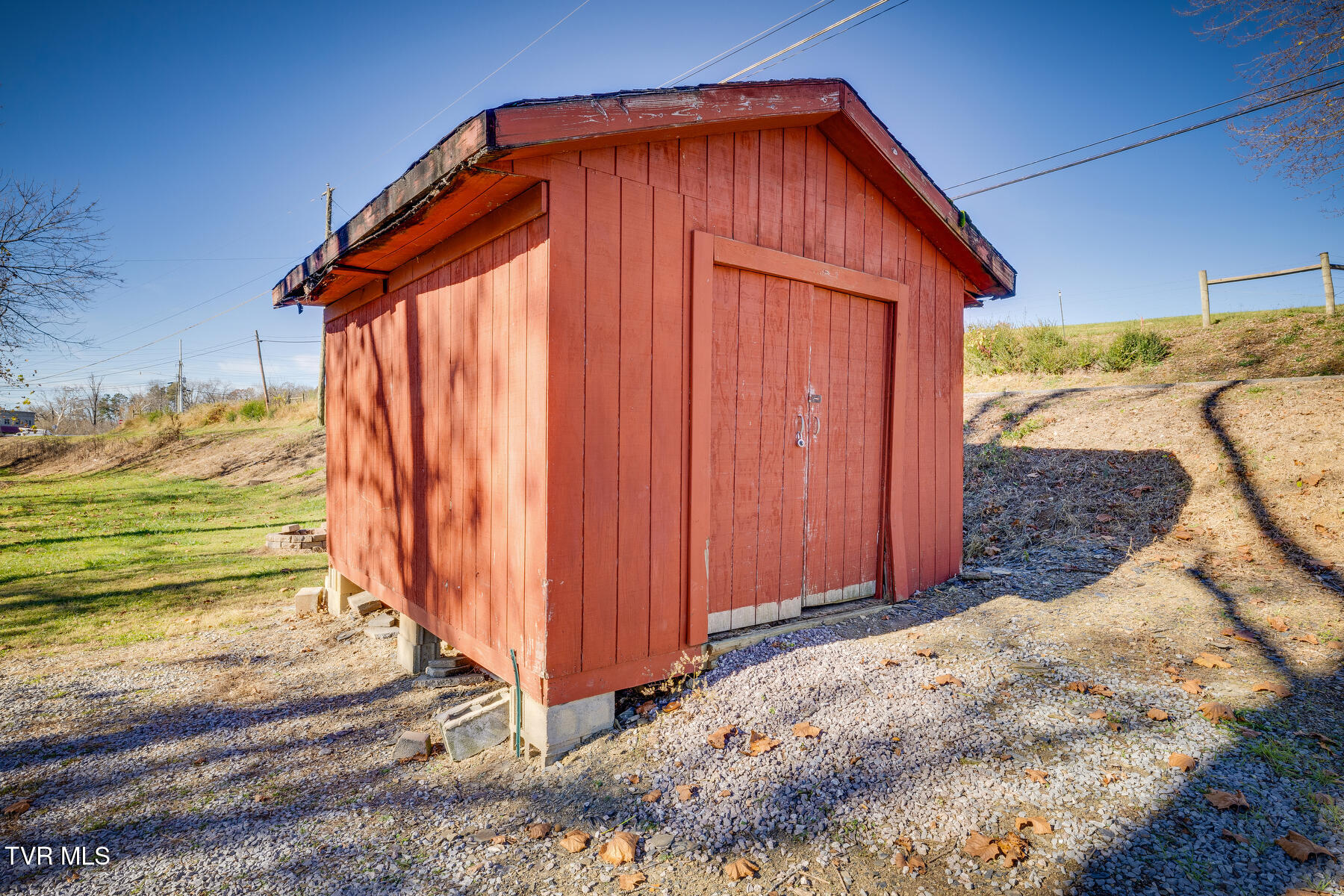 349 Old Thomas Bridge Road Road, Bluff City, Tennessee image 16