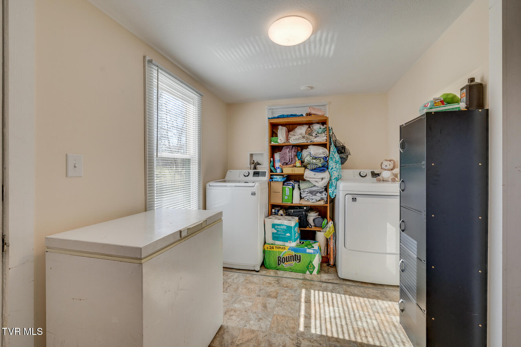 349 Old Thomas Bridge Road Road, Bluff City, Tennessee image 8