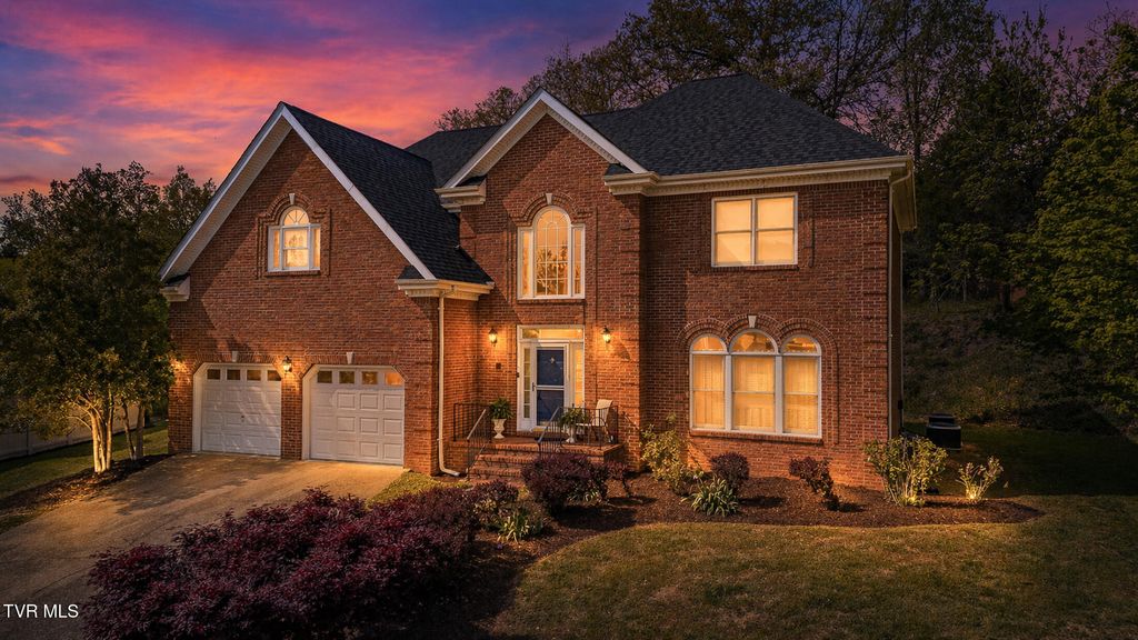 Photo of 1009 Bard Lane, Kingsport, TN 37660 (MLS # 9994454)