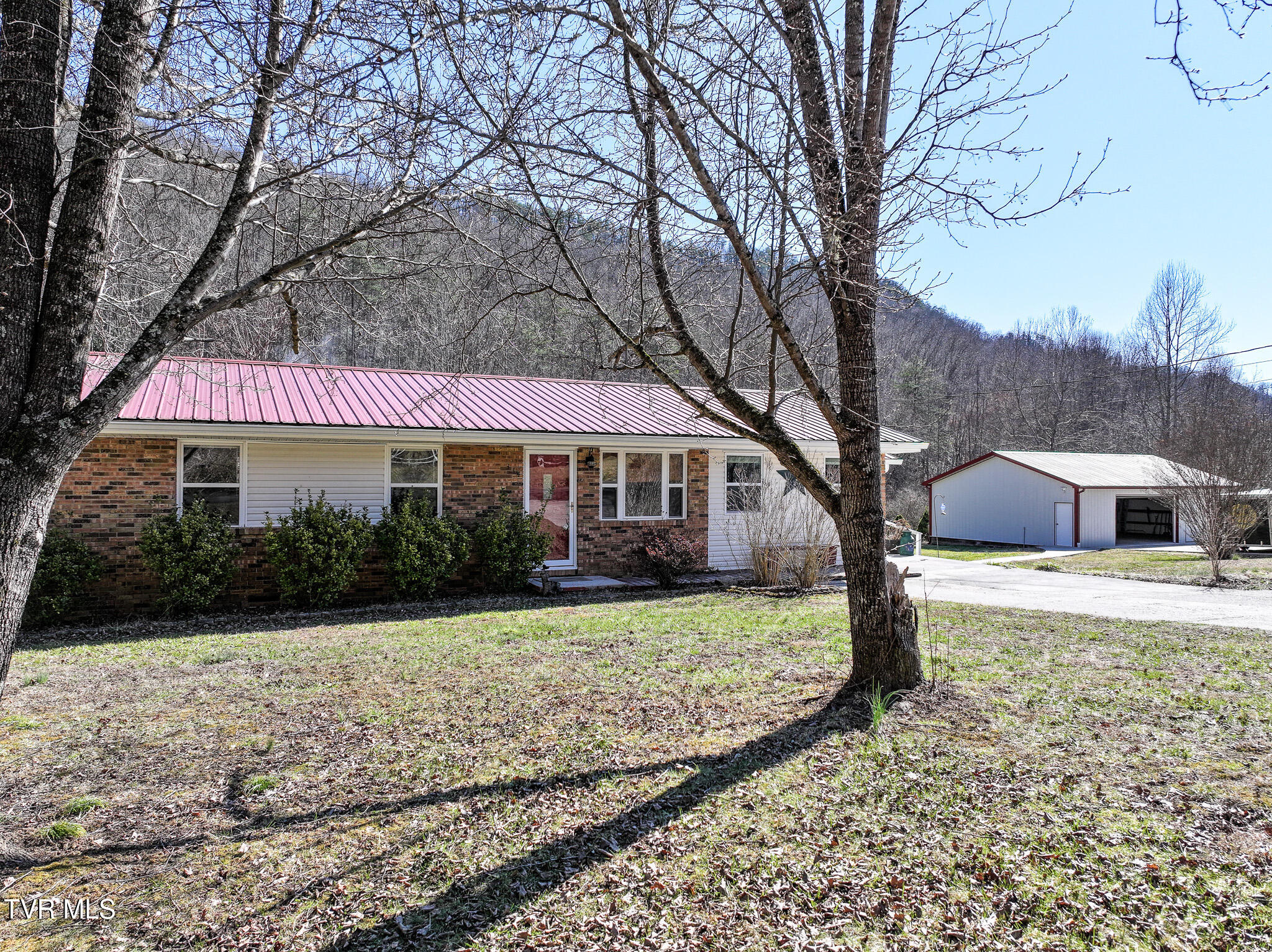 314 Cave Springs Road, Rogersville, Tennessee image 1