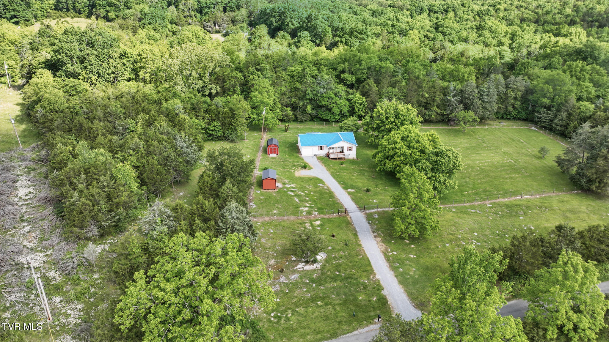 3742 Beech Grove Road, Jonesville, Virginia image 4