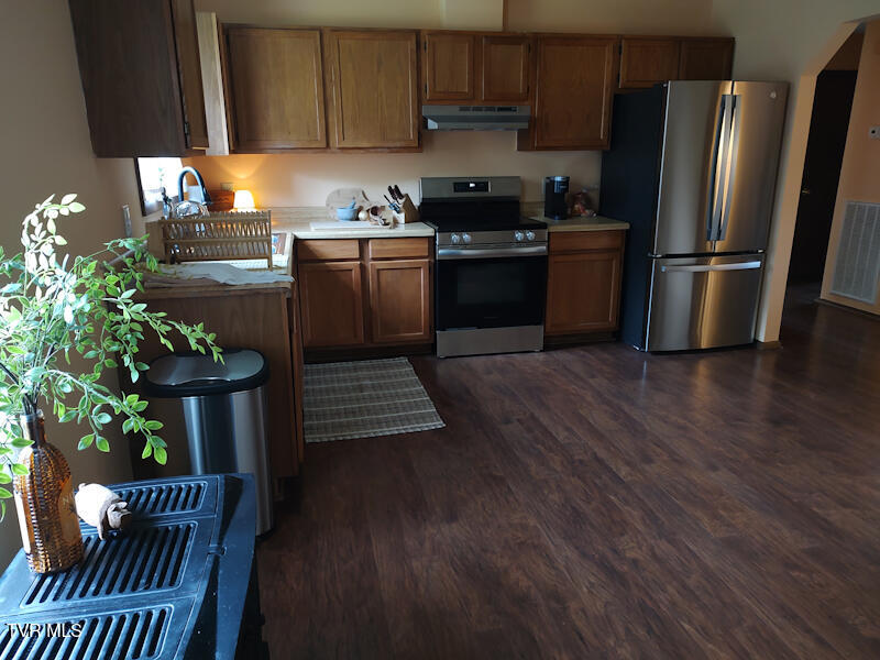 3742 Beech Grove Road, Jonesville, Virginia image 12