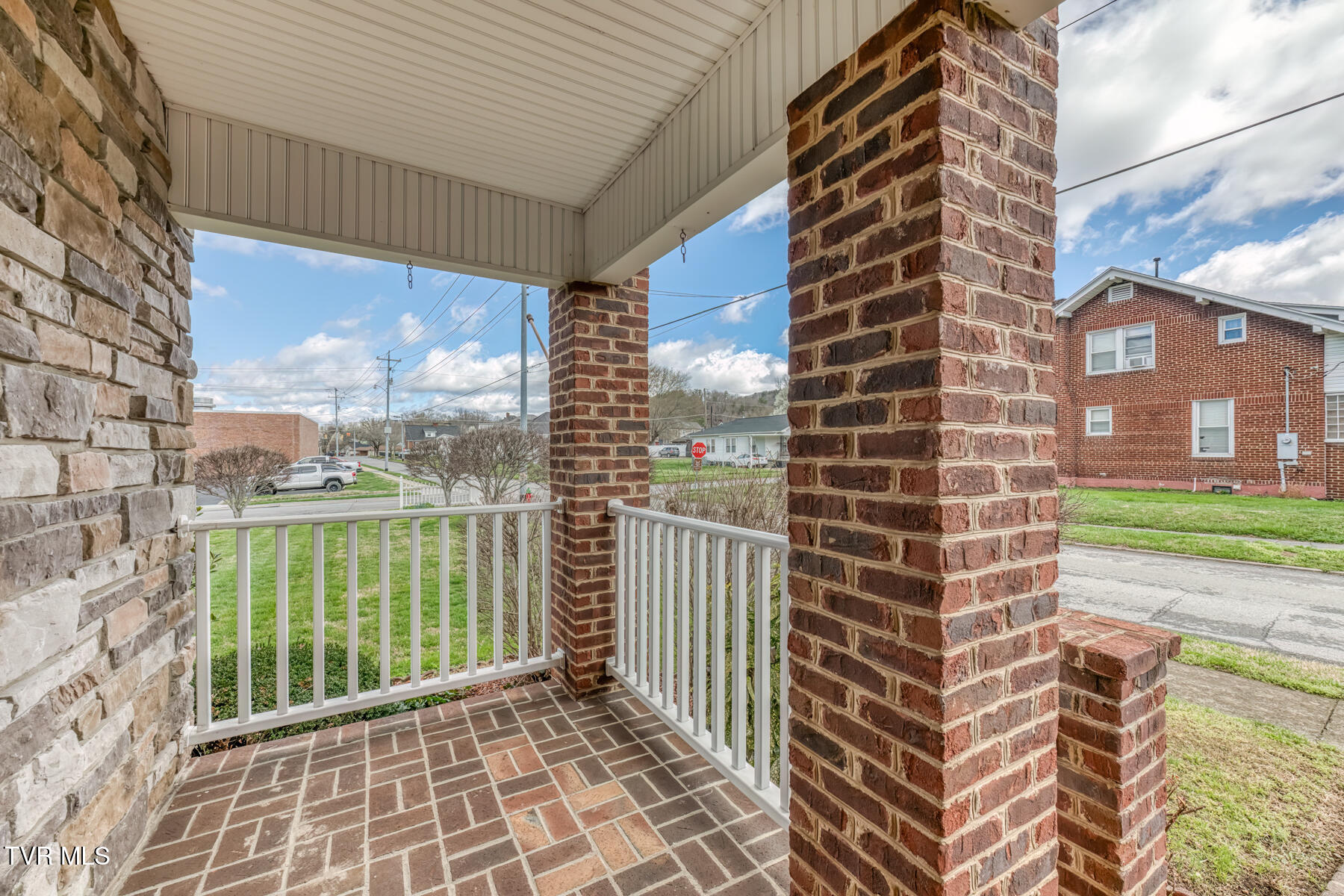 345 South Elm Avenue