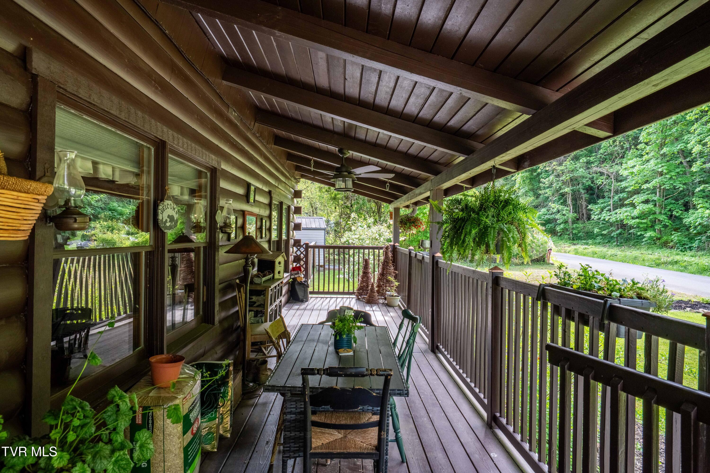 135 Grindstaff Hollow Road, Elizabethton, Tennessee image 8