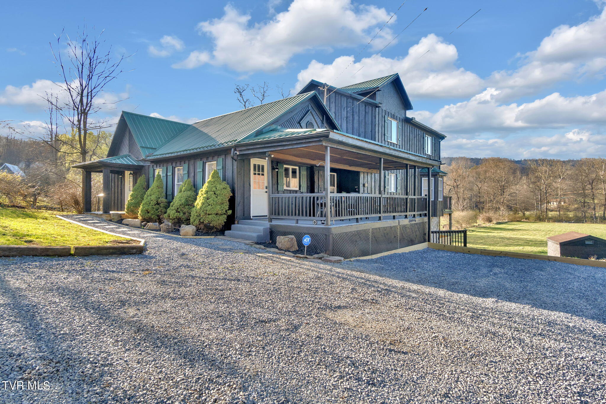 136 Beecher Holtsclaw Road, Roan Mountain, Tennessee image 3