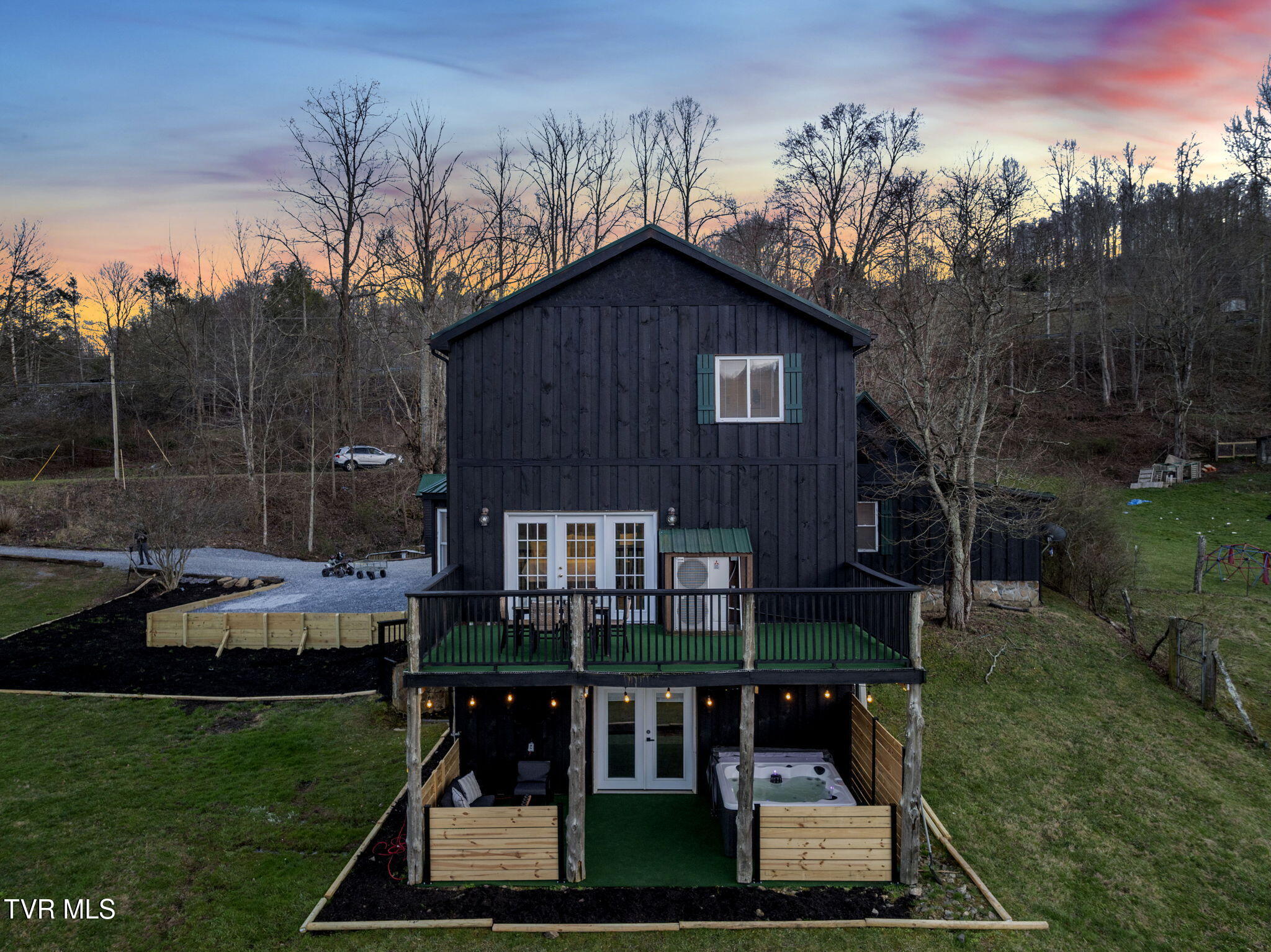 136 Beecher Holtsclaw Road, Roan Mountain, Tennessee image 32