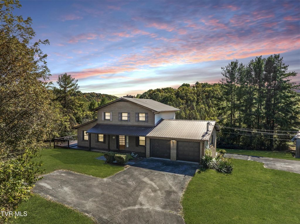 Photo of 1604 Boones Creek Road, Jonesborough, TN 37659 (MLS # 9990559)