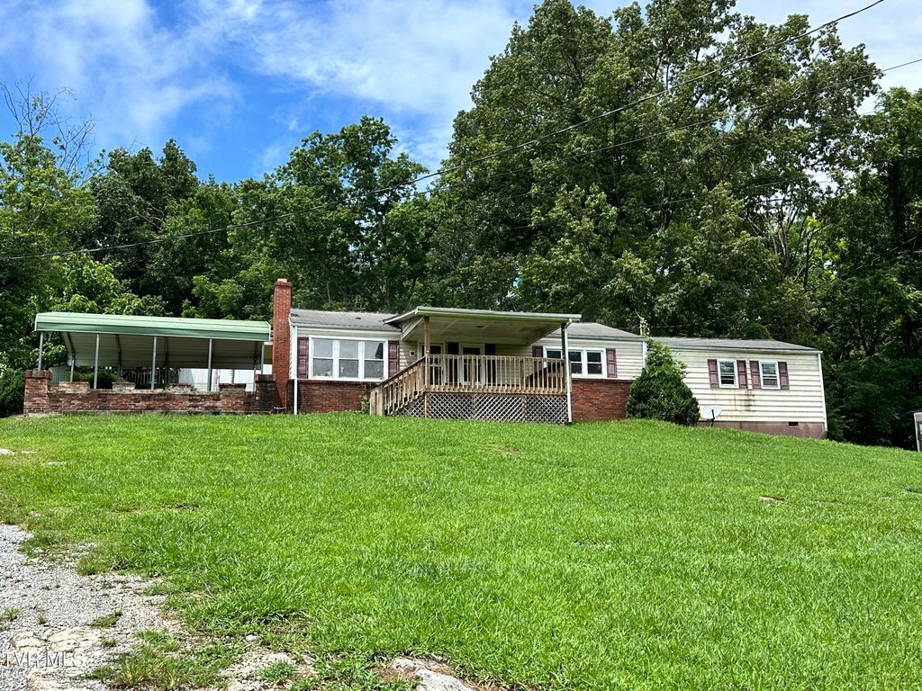 Photo of 140 Bradley Road, Johnson City, TN 37601 (MLS # 9983386)