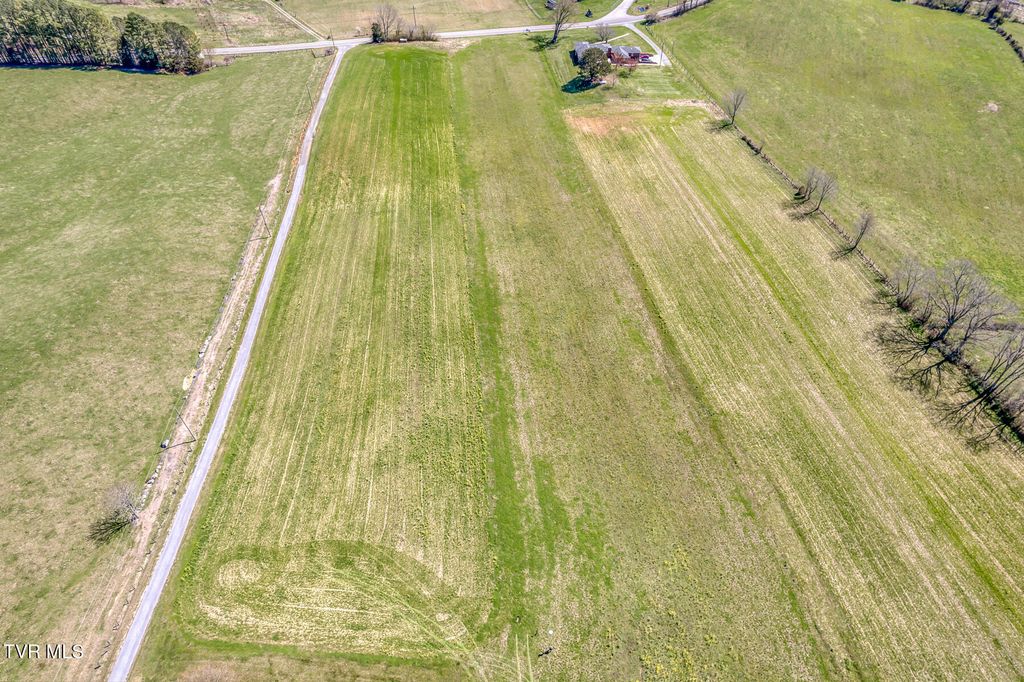 Photo of 855 Highway 44 #Lot 11, Bristol, TN 37620 (MLS # 9995395)