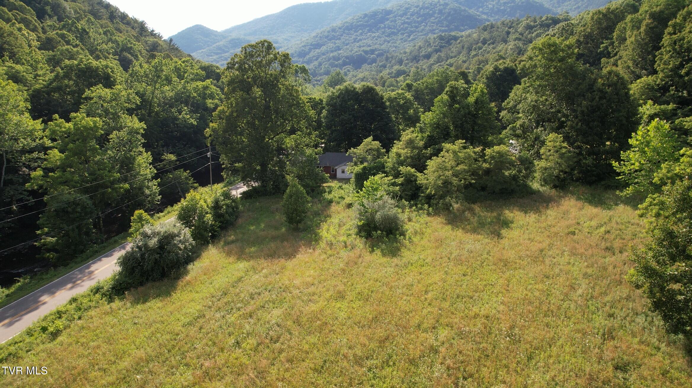 9222 Roan Creek Road Road, Butler, Tennessee image 21