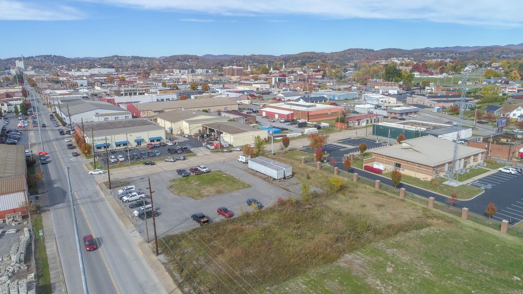 Photo of 808 Main Street, Kingsport, TN 37660 (MLS # 9968497)