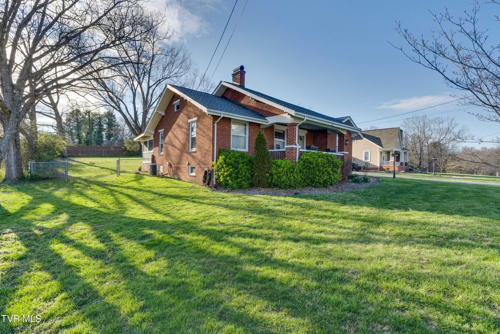 Photo of 310 Carter Sells Road, Johnson City, TN 37604 (MLS # 9992994)
