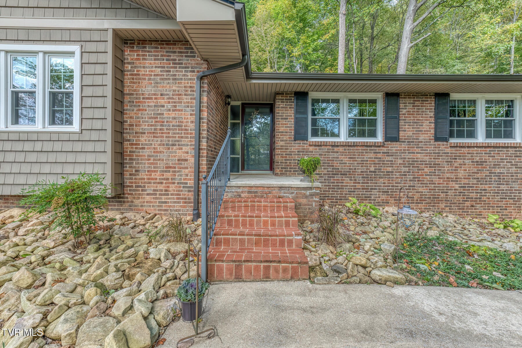 411 Rovan Drive