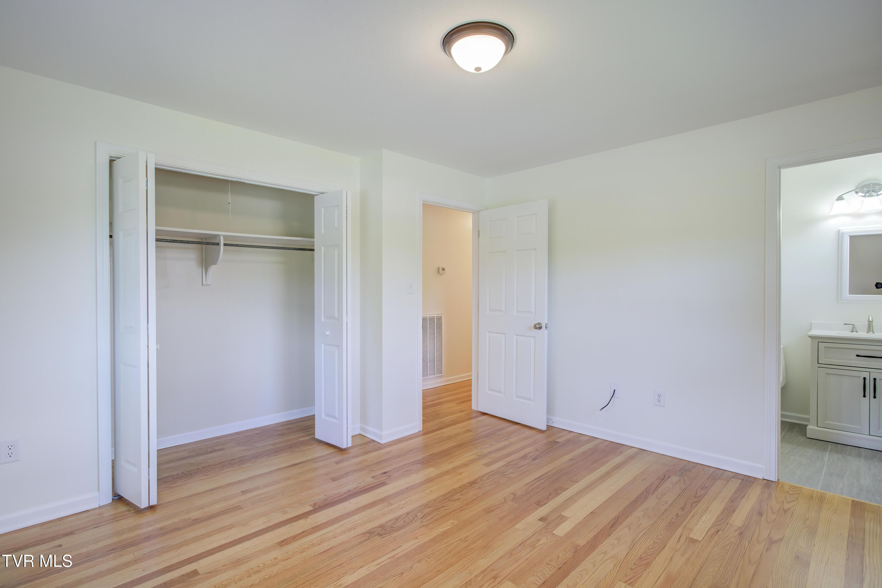 229 Minuteman Drive, Bluff City, Tennessee image 24