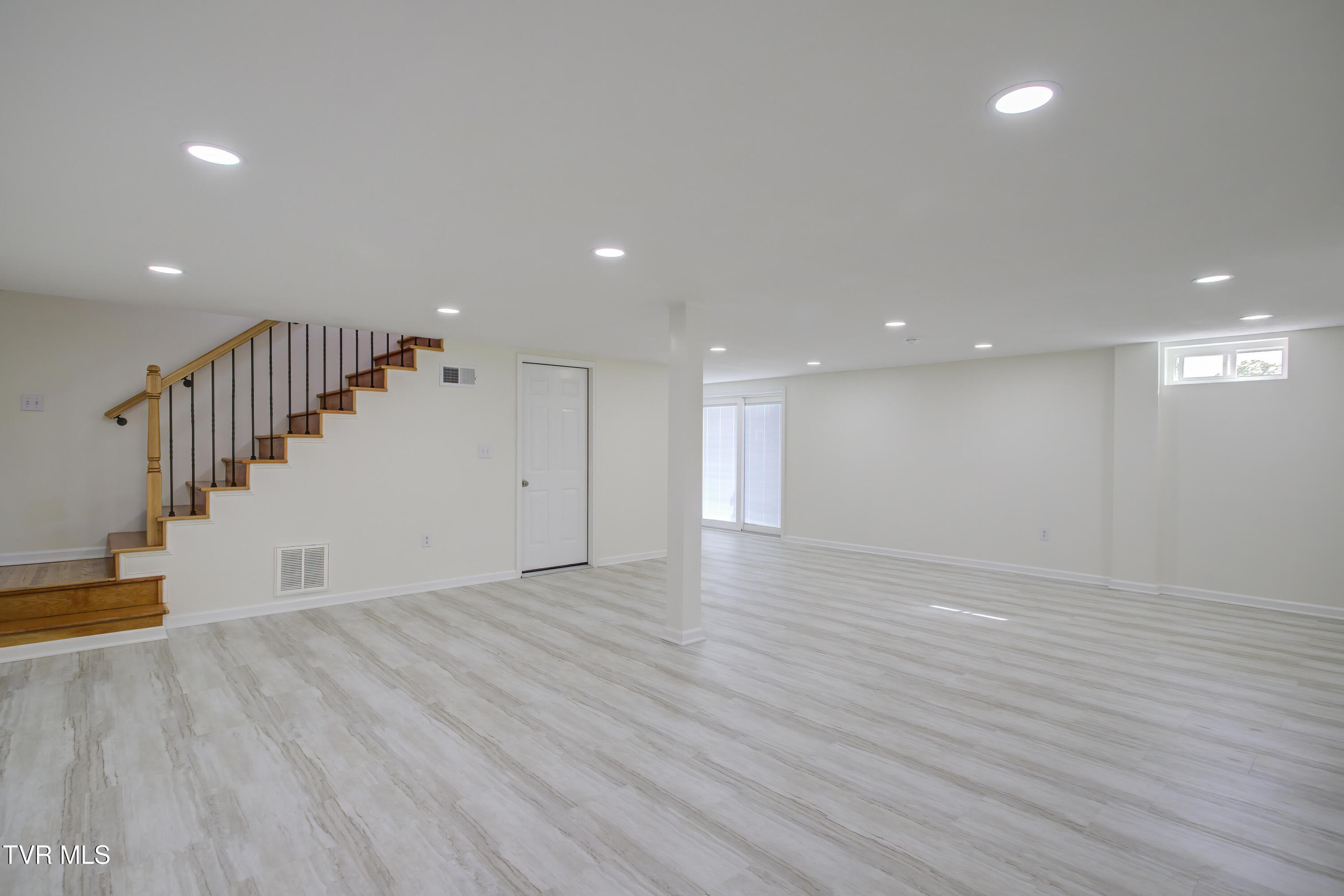 229 Minuteman Drive, Bluff City, Tennessee image 31