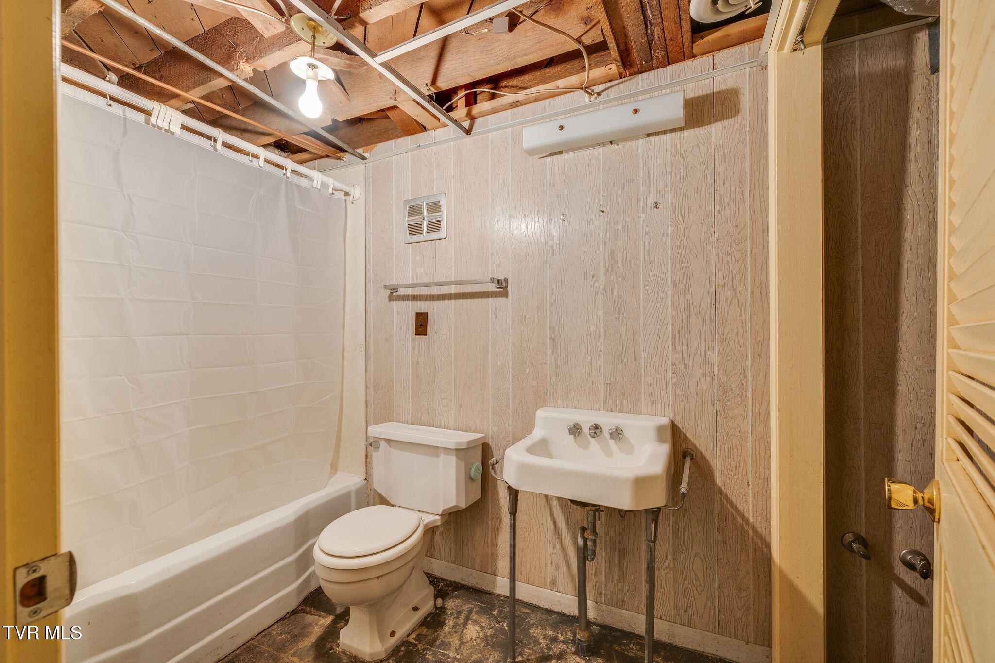 3990 Warrensburg Road, Greeneville, Tennessee image 32