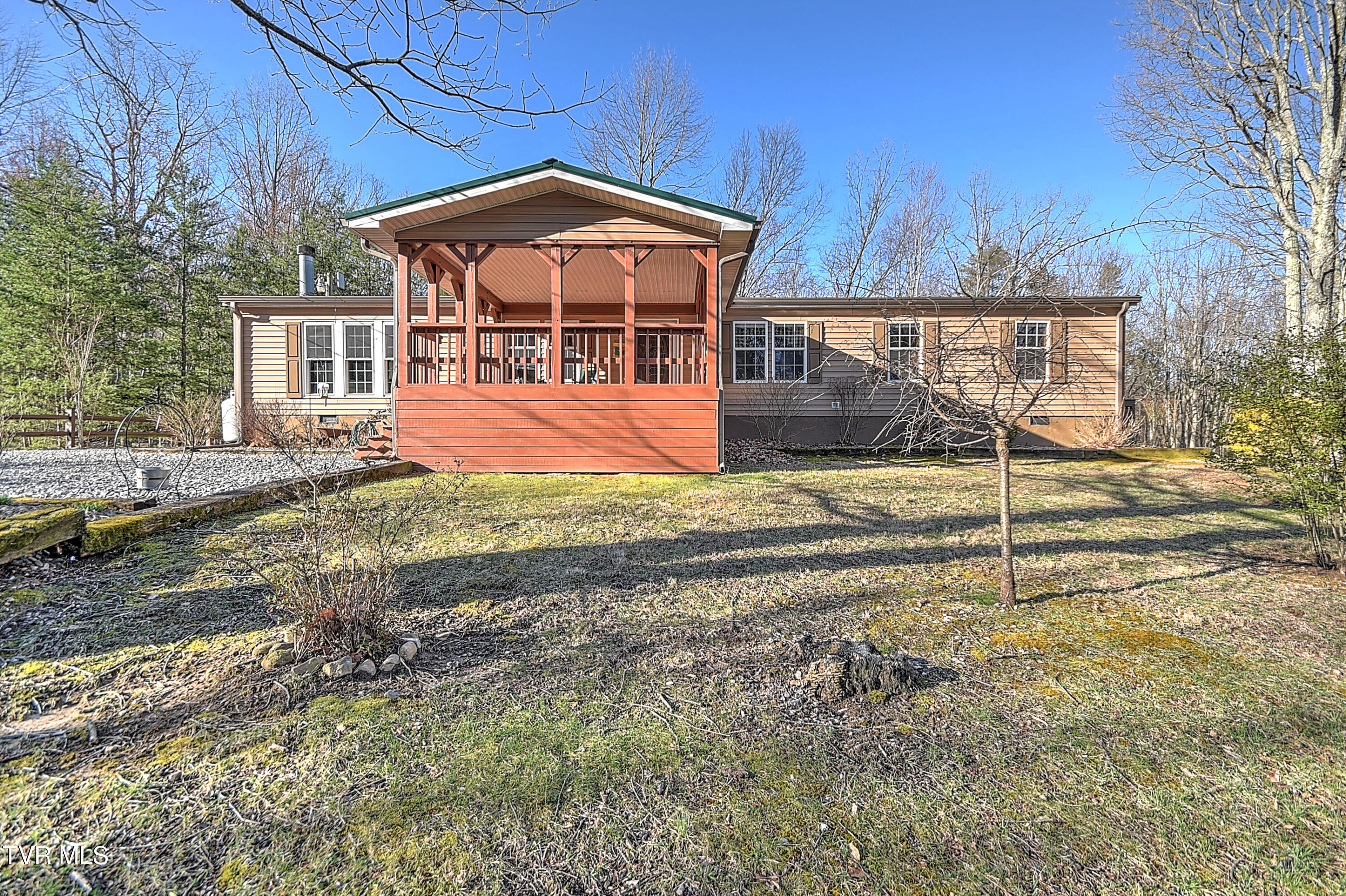 1026 Lightnen Road, Parrottsville, Tennessee image 2