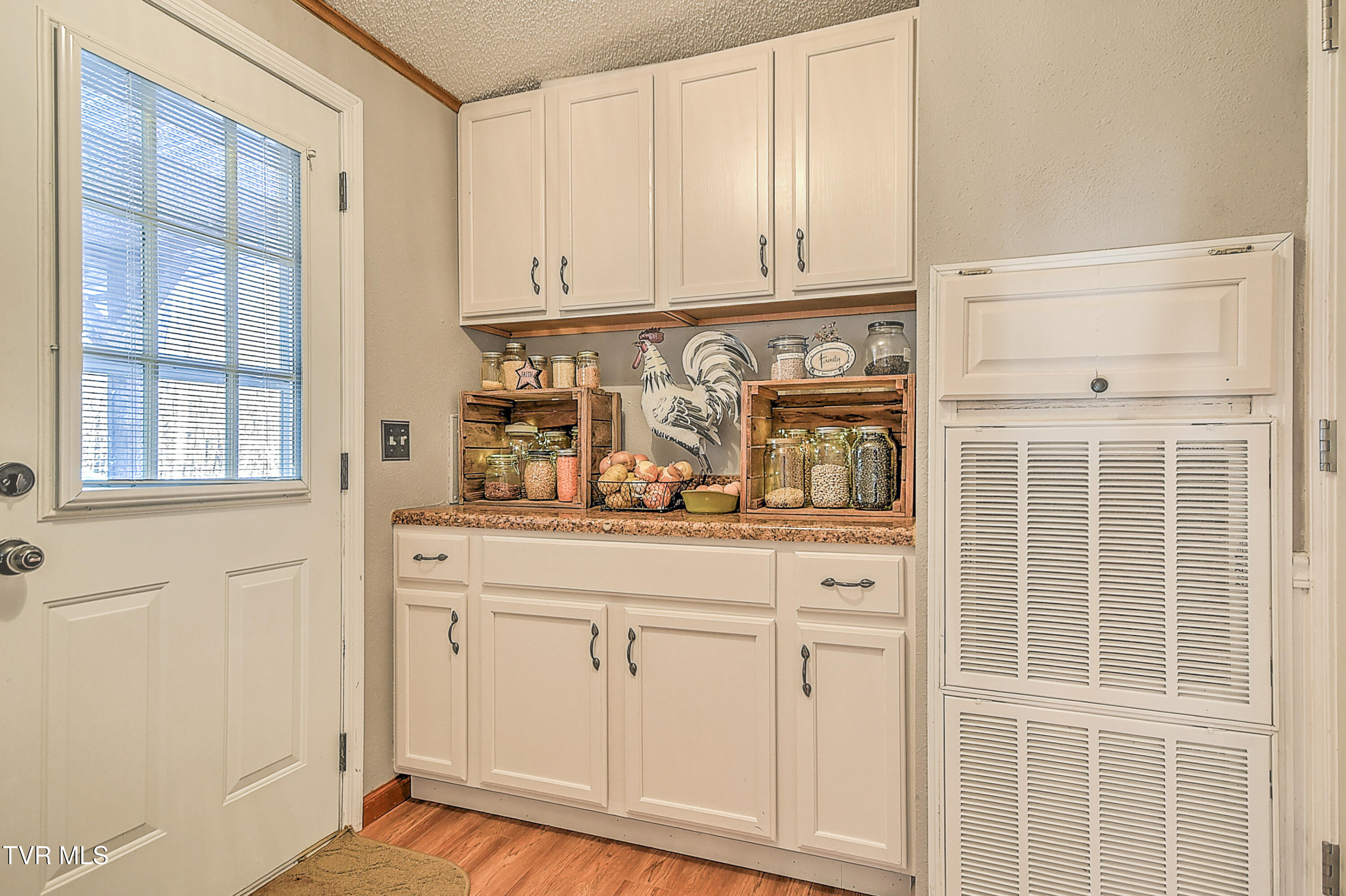 1026 Lightnen Road, Parrottsville, Tennessee image 9