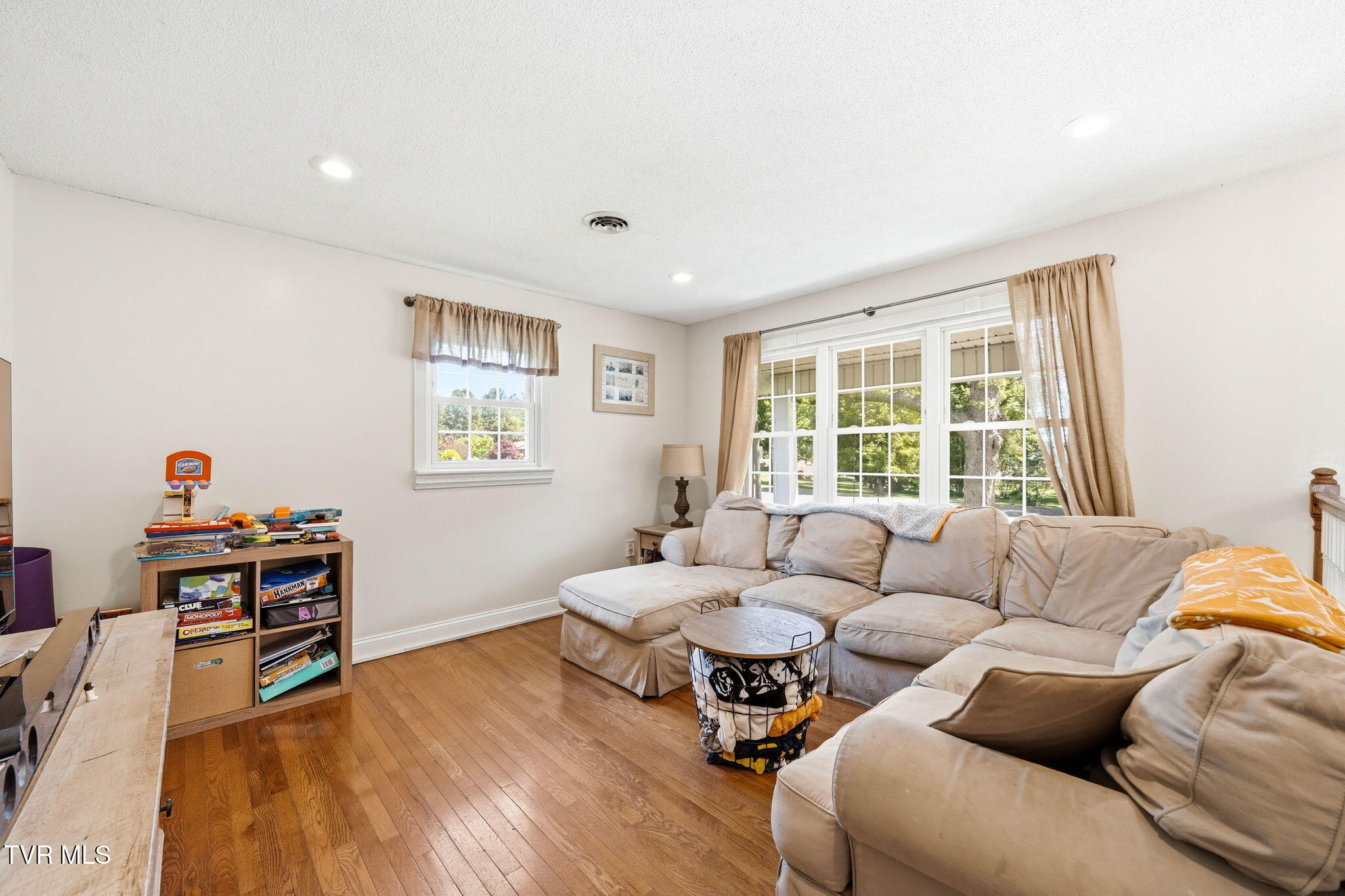 324 Bellehaven Drive