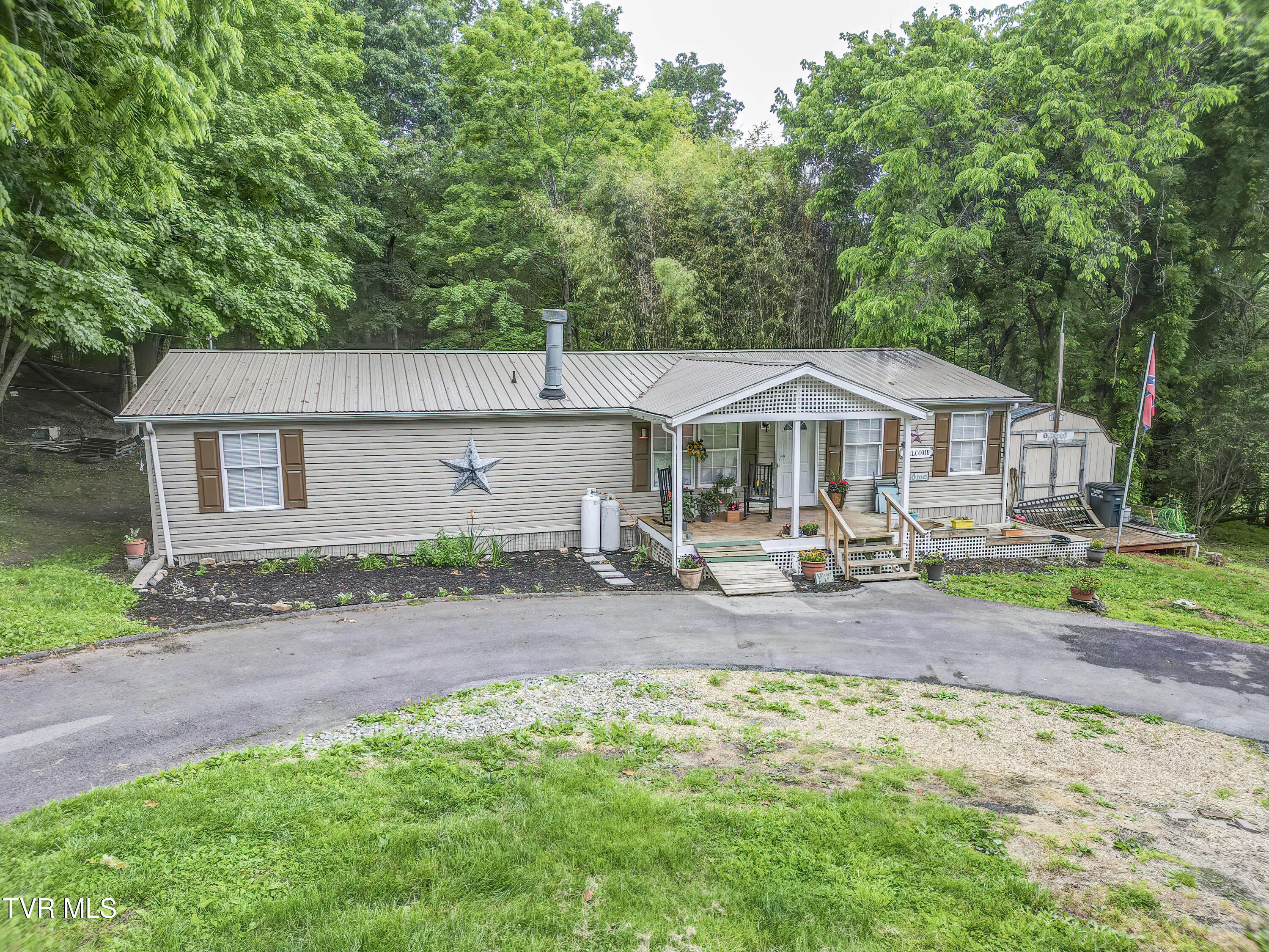 192 Stage Road, Kingsport, Tennessee image 1