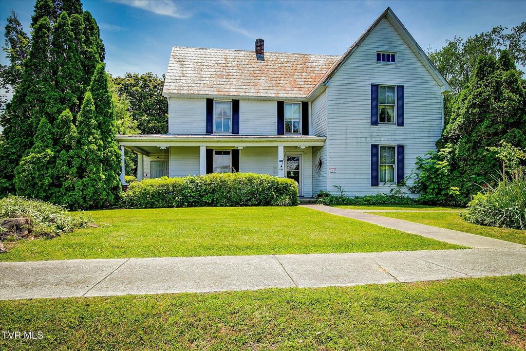 Photo of 454 Cedar Street, Bluff City, TN 37618 (MLS # 9990234)