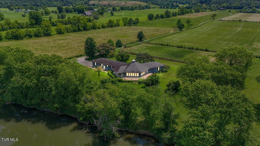 Photo of 628 Christian Bend Road, Church Hill, TN 37642 (MLS # 9983022)