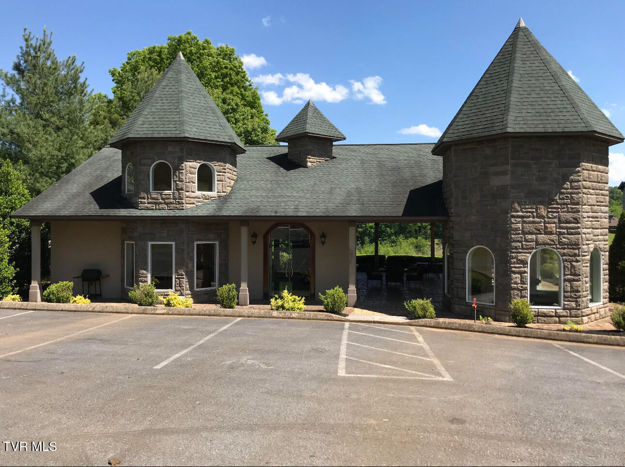 1036 Biltmore Place, Piney Flats, Tennessee image 3