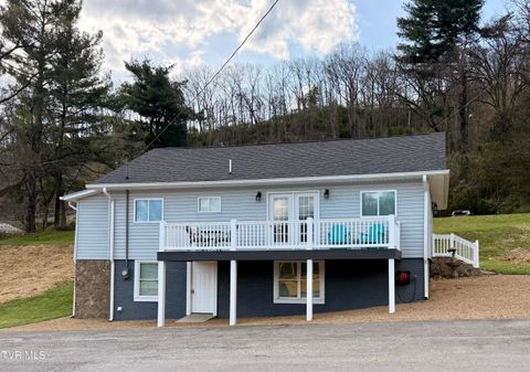 Homes For Sale - 16540 Tazewell Street<br/> Wise County, Saint Paul, VA 24283