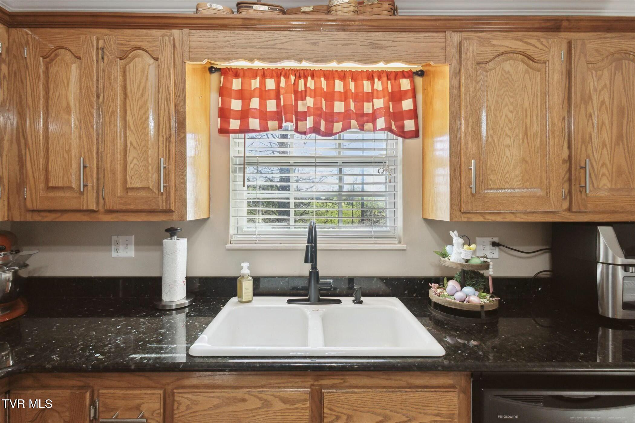 80 Noellwood Drive, Greeneville, Tennessee image 12