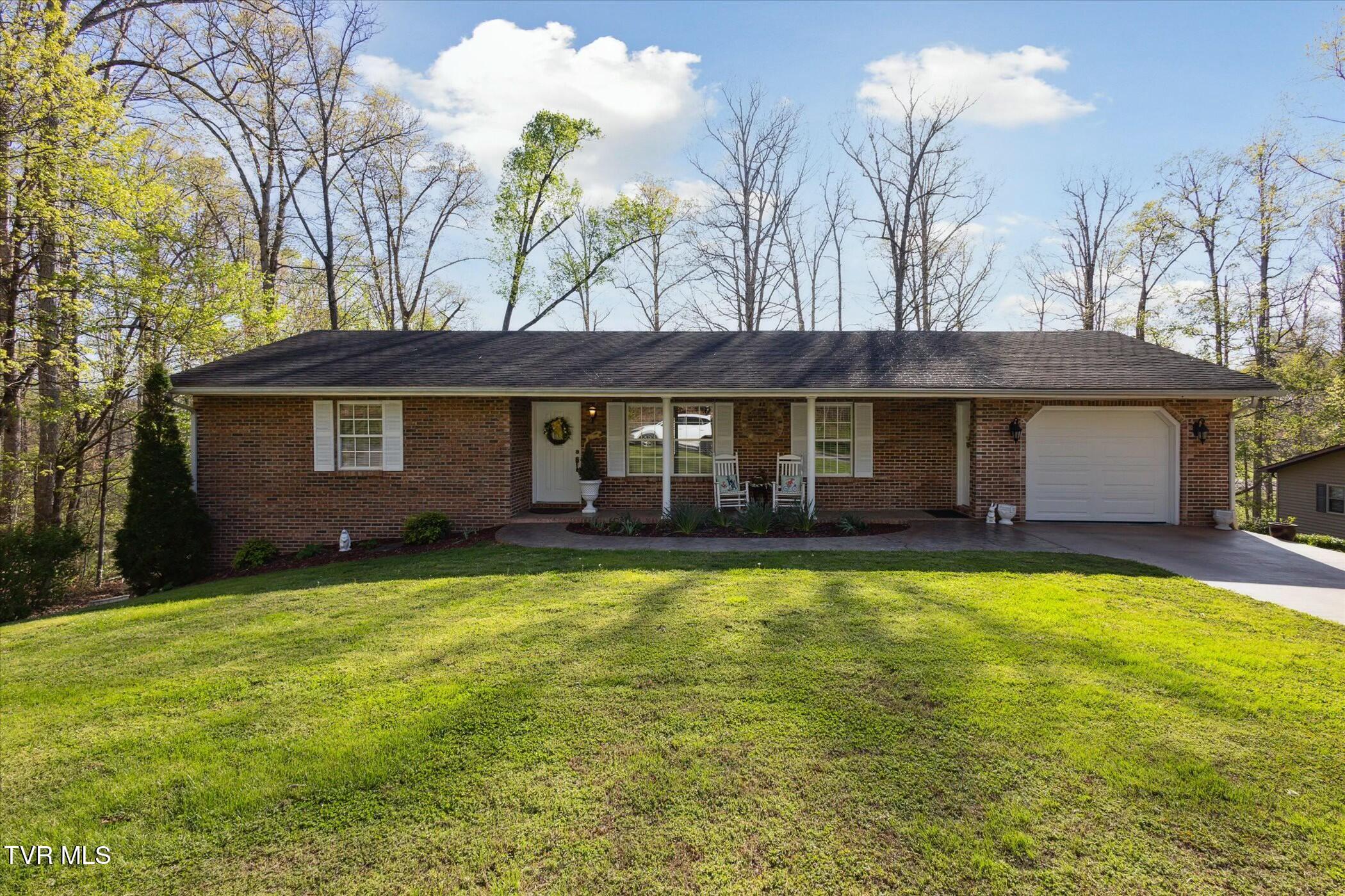 80 Noellwood Drive, Greeneville, Tennessee image 3