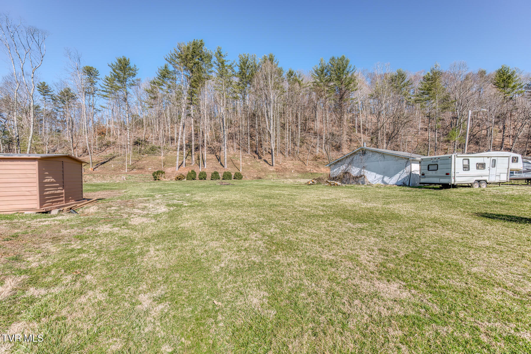 401 Church Street, Mountain City, Tennessee image 38