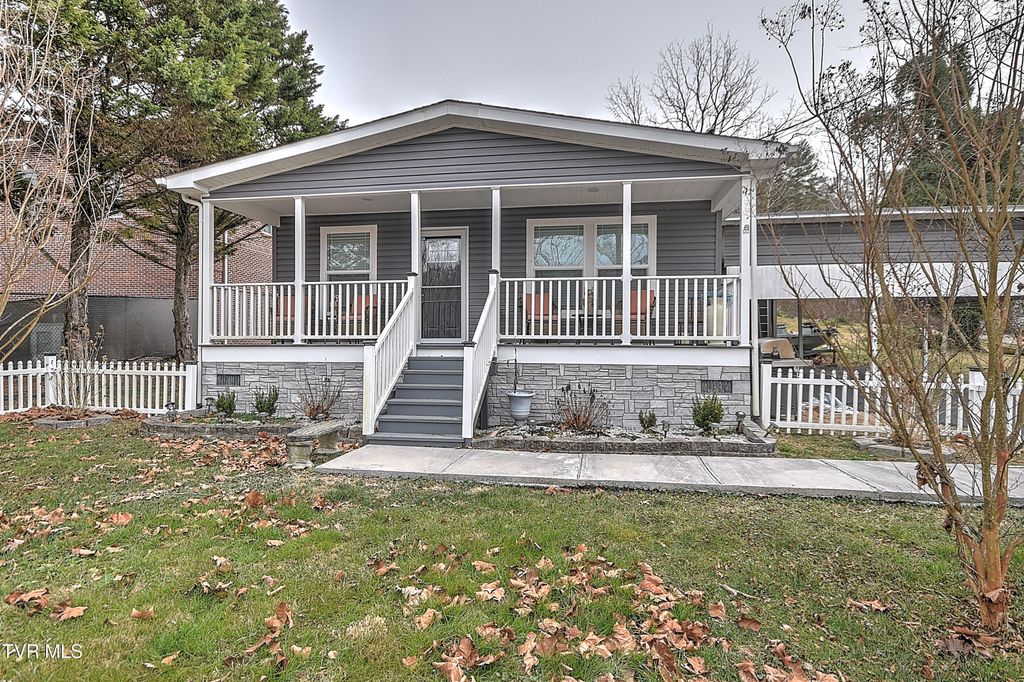 Photo of 3117 Avoca Road, Bristol, TN 37620 (MLS # 9990746)