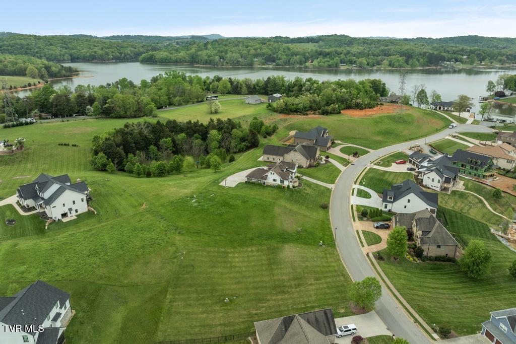 221 Forest Lane, Blountville, Tennessee image 16