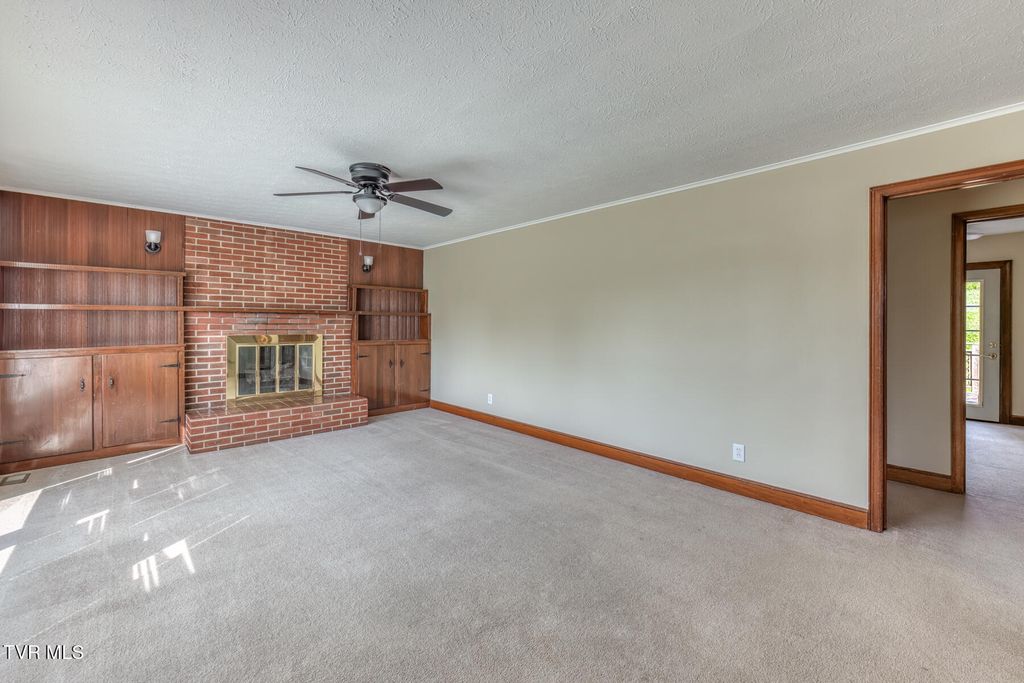 Photo of 1012 Lincoln Avenue, Johnson City, TN 37604 (MLS # 9993409)