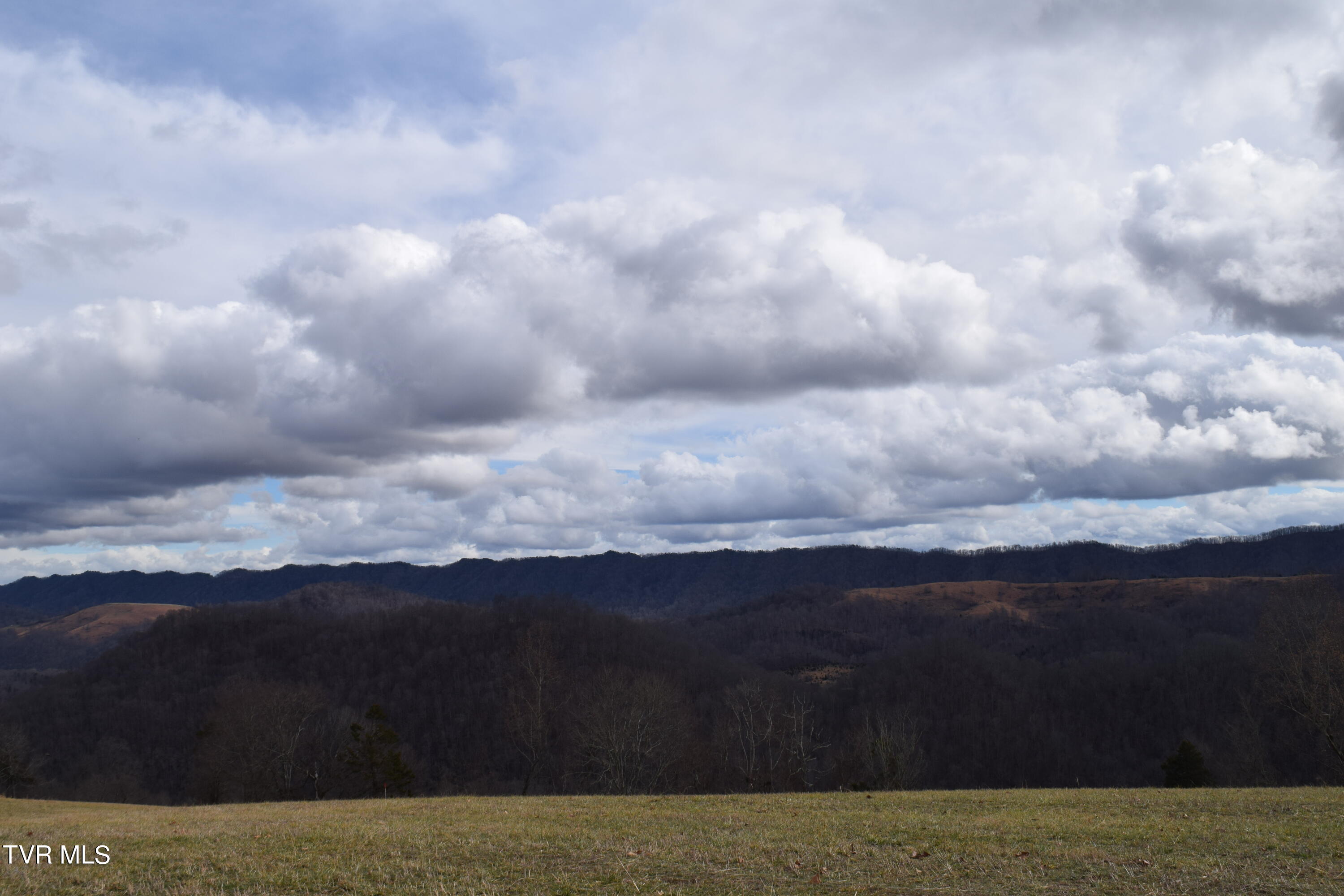 Big Springs Road, Eidson, Tennessee image 5