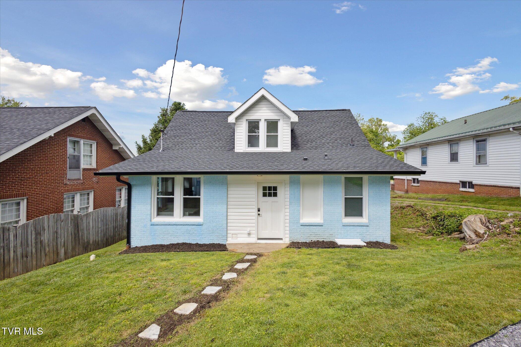 2504 Fort Henry Drive, Kingsport, Tennessee image 30