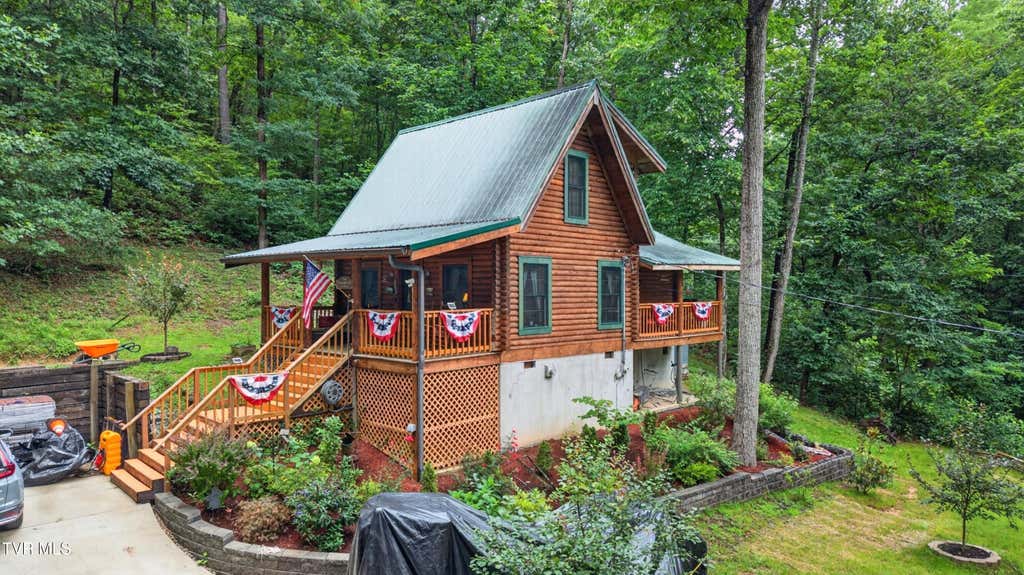 Photo of 2104 Reid Lane, Pigeon Forge, TN 37876 (MLS # 9998682)