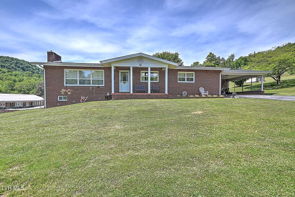 Photo of 169 Sue Street, Gate City, VA 24251 (MLS # 9995505)
